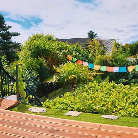 Vintage Style Botanical Home With Jacuzzi In Gent *