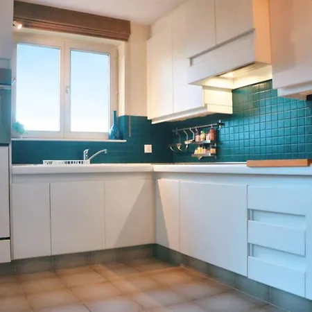 Vintage Style Botanical Home With Jacuzzi In Gent 헨트