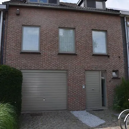 펜션 Vintage Style Botanical Home With Jacuzzi In Gent